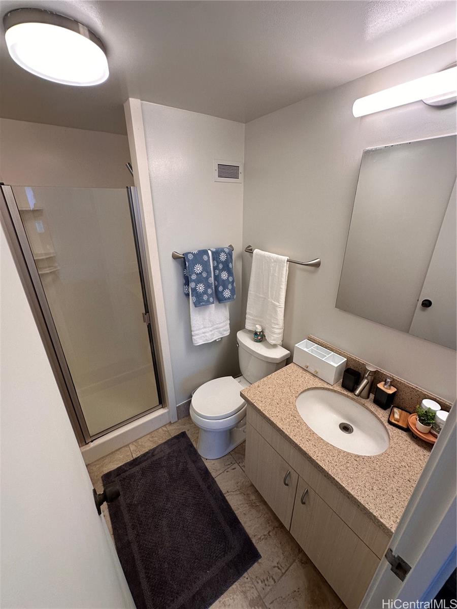 225 Queen Street Honolulu - Rental - photo 13 of 16