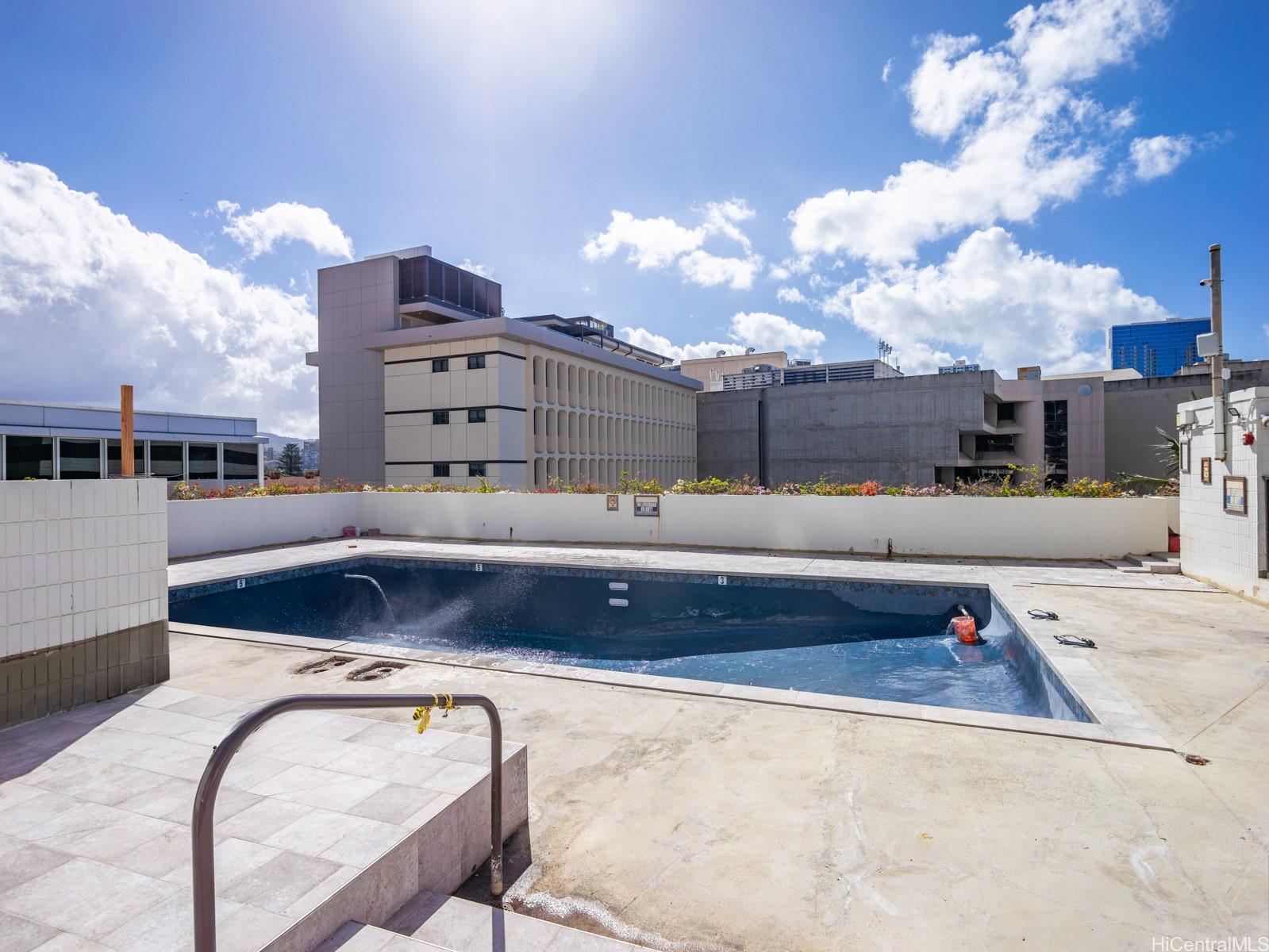 Harbor Square condo # 19E, Honolulu, Hawaii - photo 24 of 25