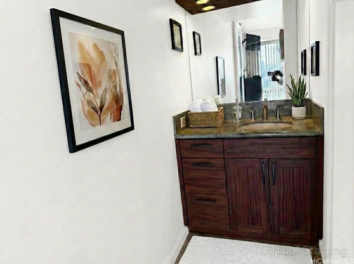 Harbor Square condo # 19F, Honolulu, Hawaii - photo 9 of 25