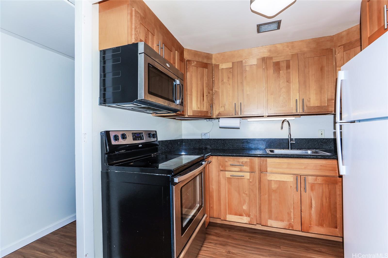 Harbor Square condo # 21H, Honolulu, Hawaii - photo 12 of 25