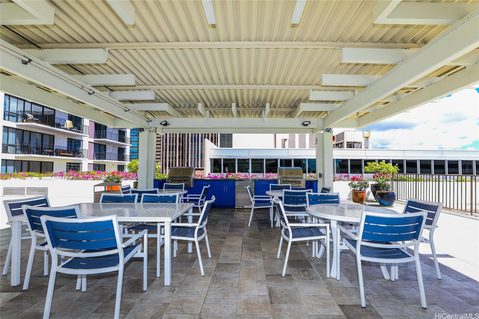 Harbor Square condo # 21H, Honolulu, Hawaii - photo 21 of 25