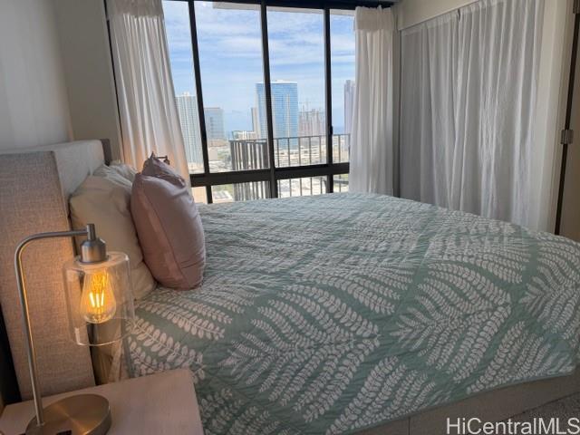 Harbor Square condo # 21H, Honolulu, Hawaii - photo 5 of 25