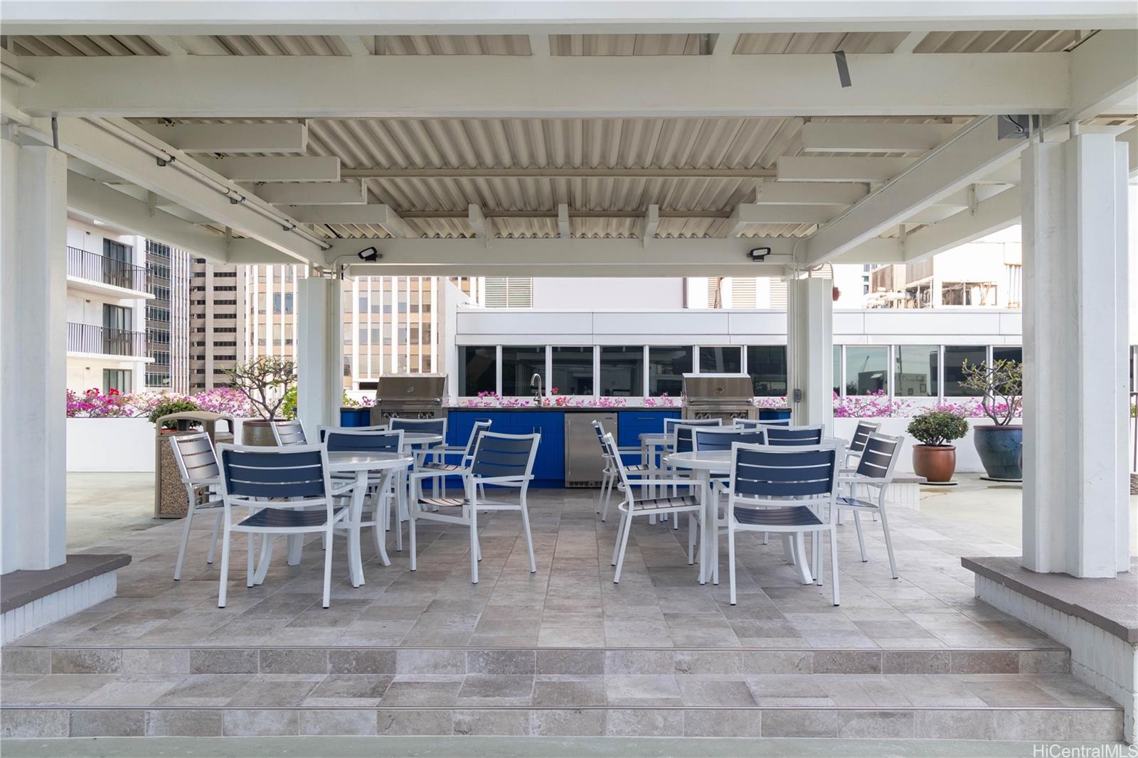 Harbor Square condo # 22E, Honolulu, Hawaii - photo 25 of 25