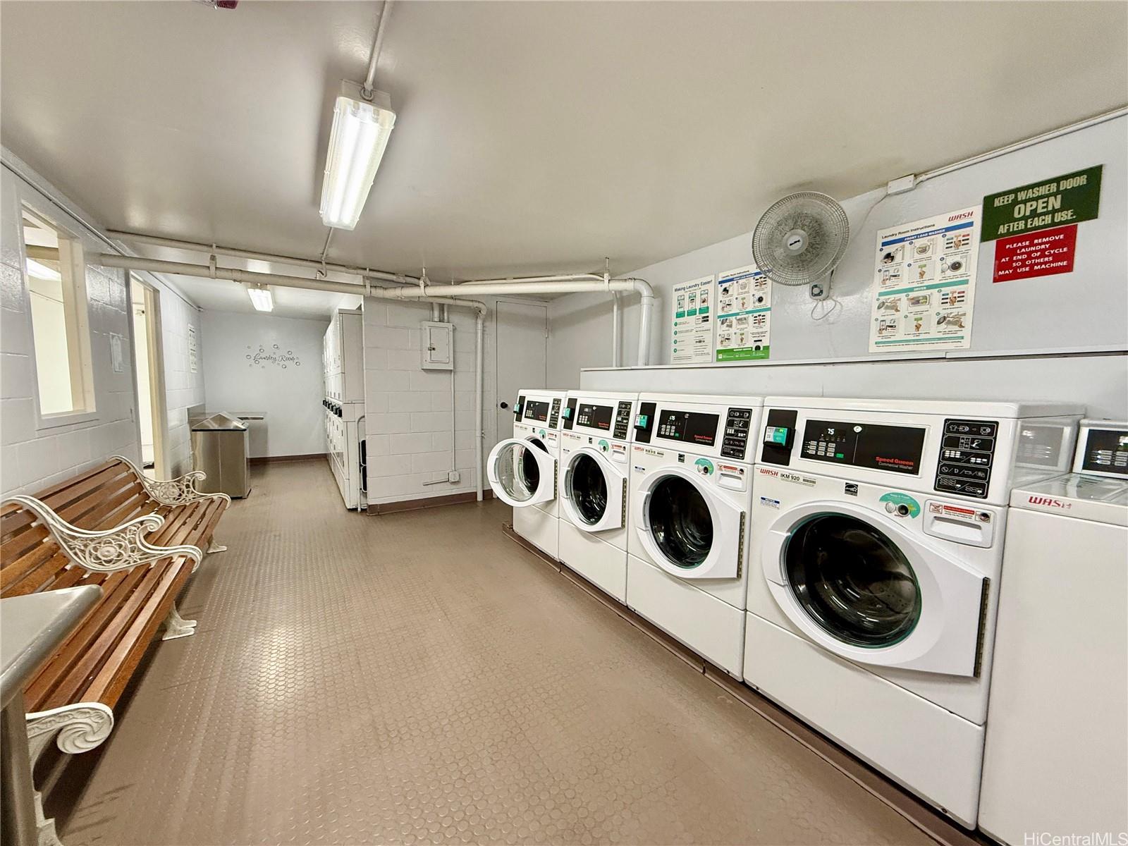 Harbor Square condo # 25G, Honolulu, Hawaii - photo 23 of 25