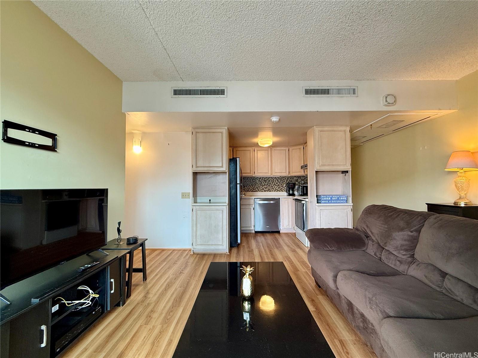 Harbor Square condo # 25G, Honolulu, Hawaii - photo 5 of 22