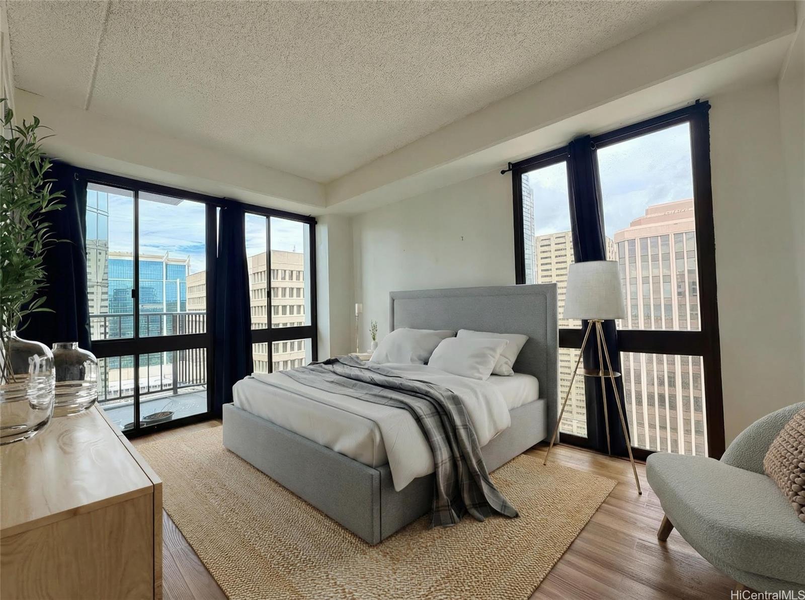 Harbor Square condo # 25G, Honolulu, Hawaii - photo 10 of 22