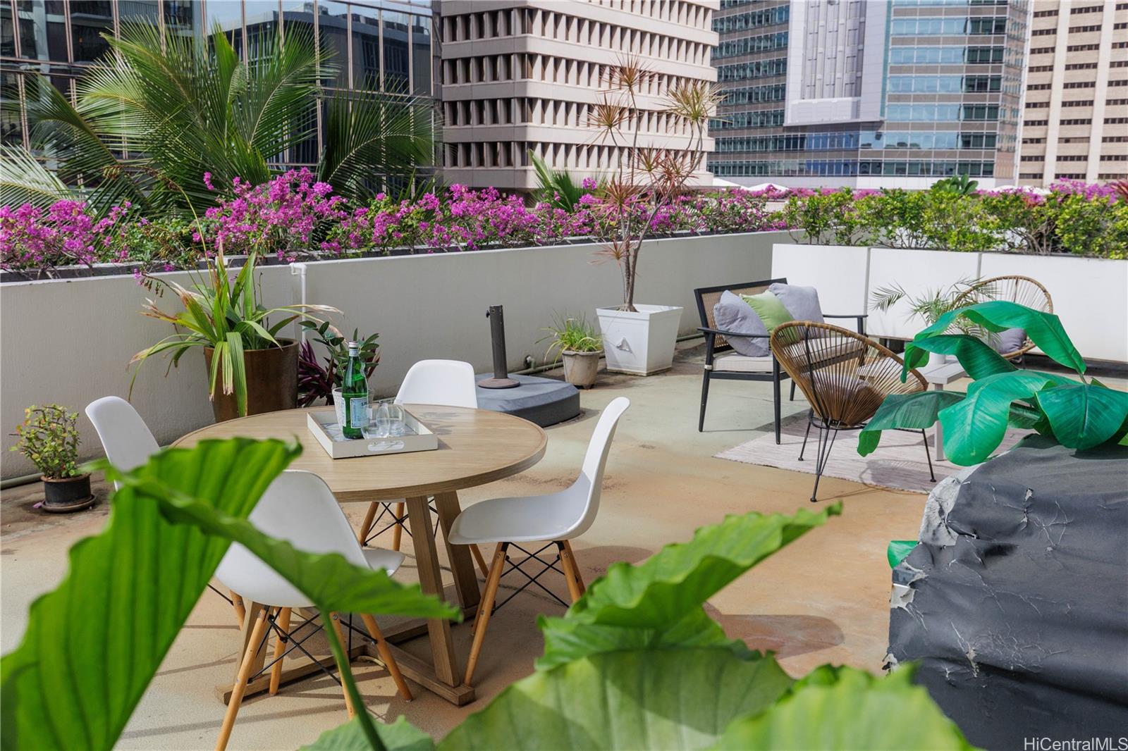 Harbor Square condo # 7A, Honolulu, Hawaii - photo 15 of 18