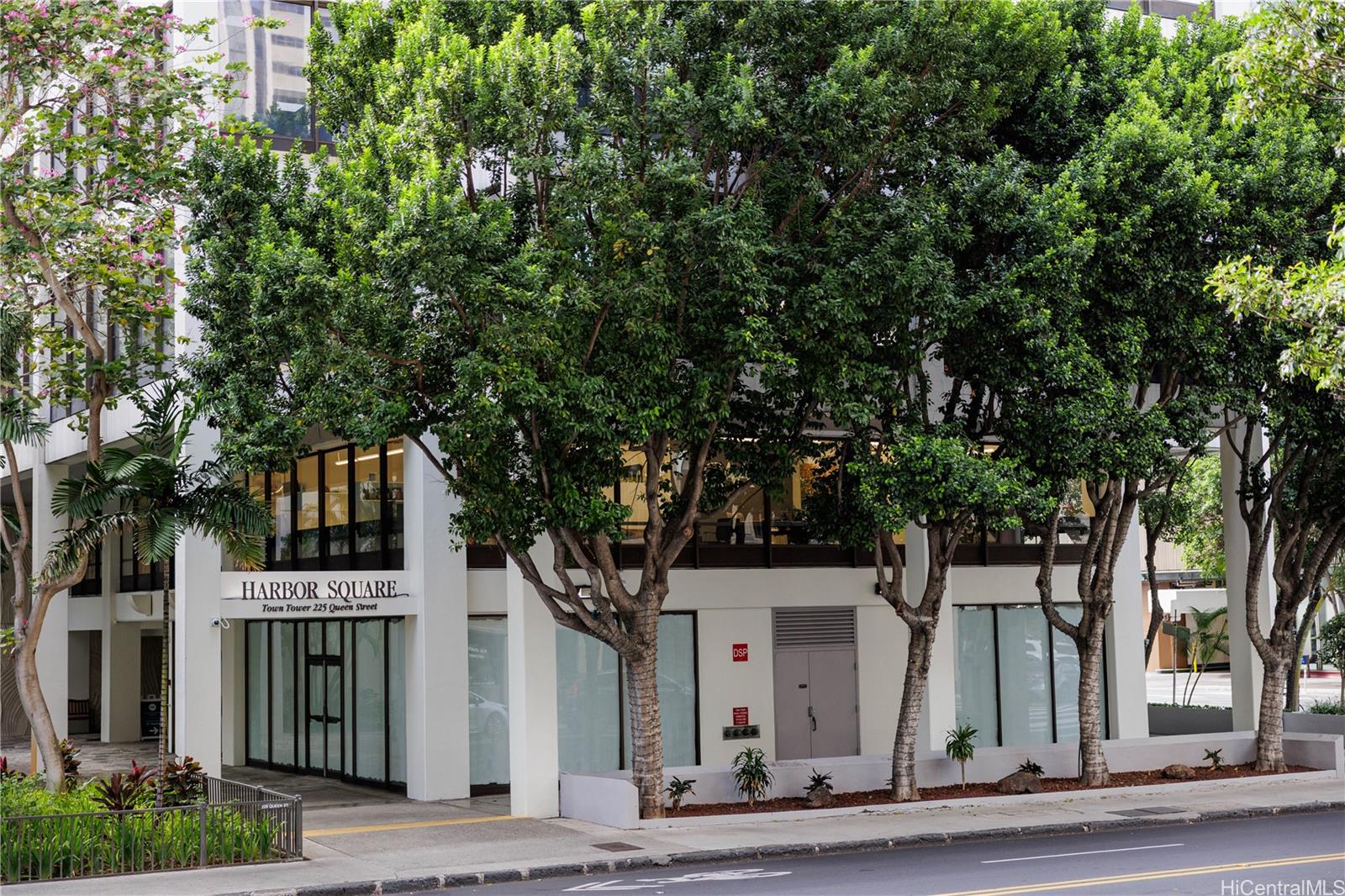 Harbor Square condo # 7A, Honolulu, Hawaii - photo 18 of 18