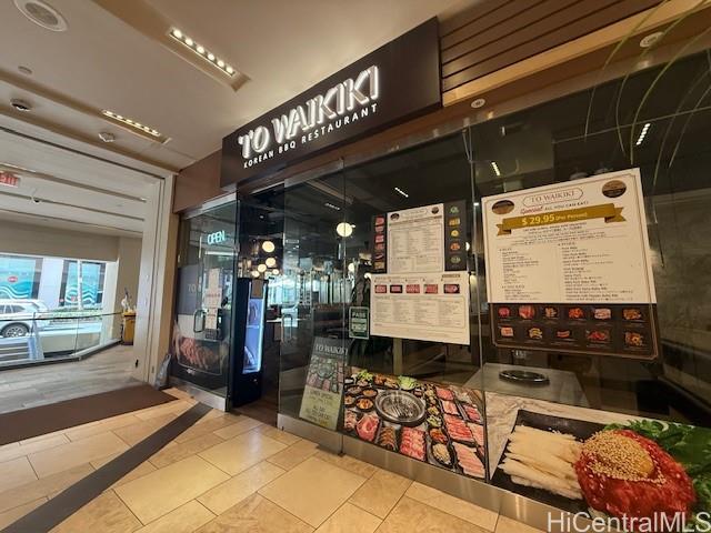 2250 Kalakaua Ave Waikiki  - photo 2 of 24