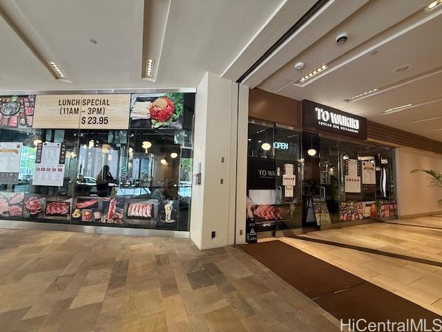 2250 Kalakaua Ave Waikiki  - photo 7 of 24