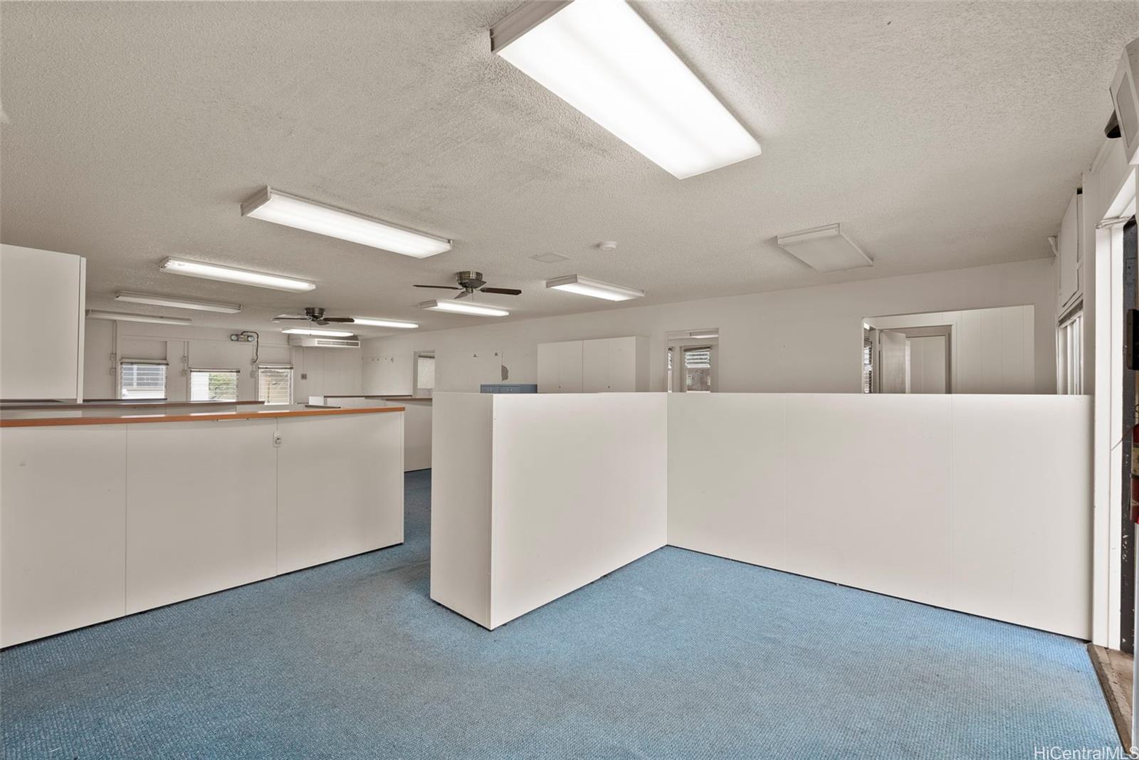 2251  Mahalo Street Puunui, Honolulu home - photo 3 of 13