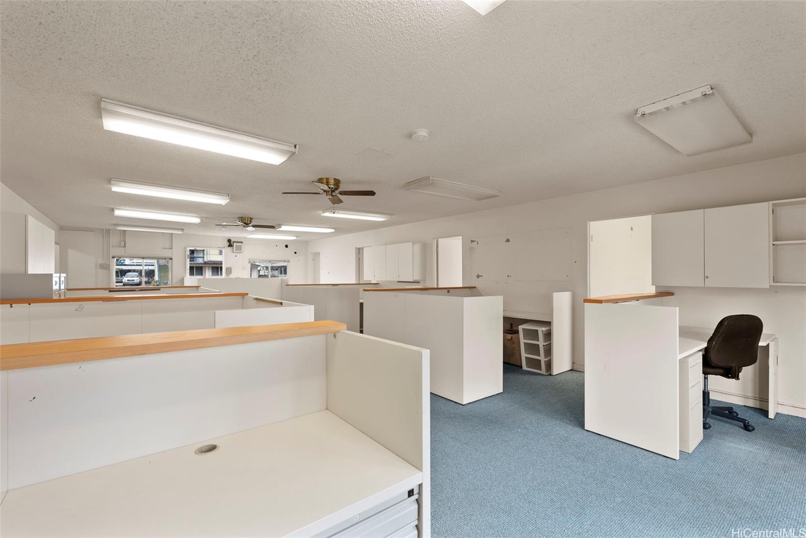 2251  Mahalo Street Puunui, Honolulu home - photo 5 of 13