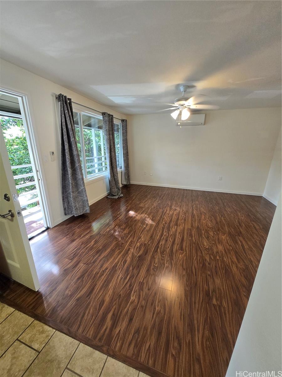 2258 Date St Honolulu - Rental - photo 2 of 11