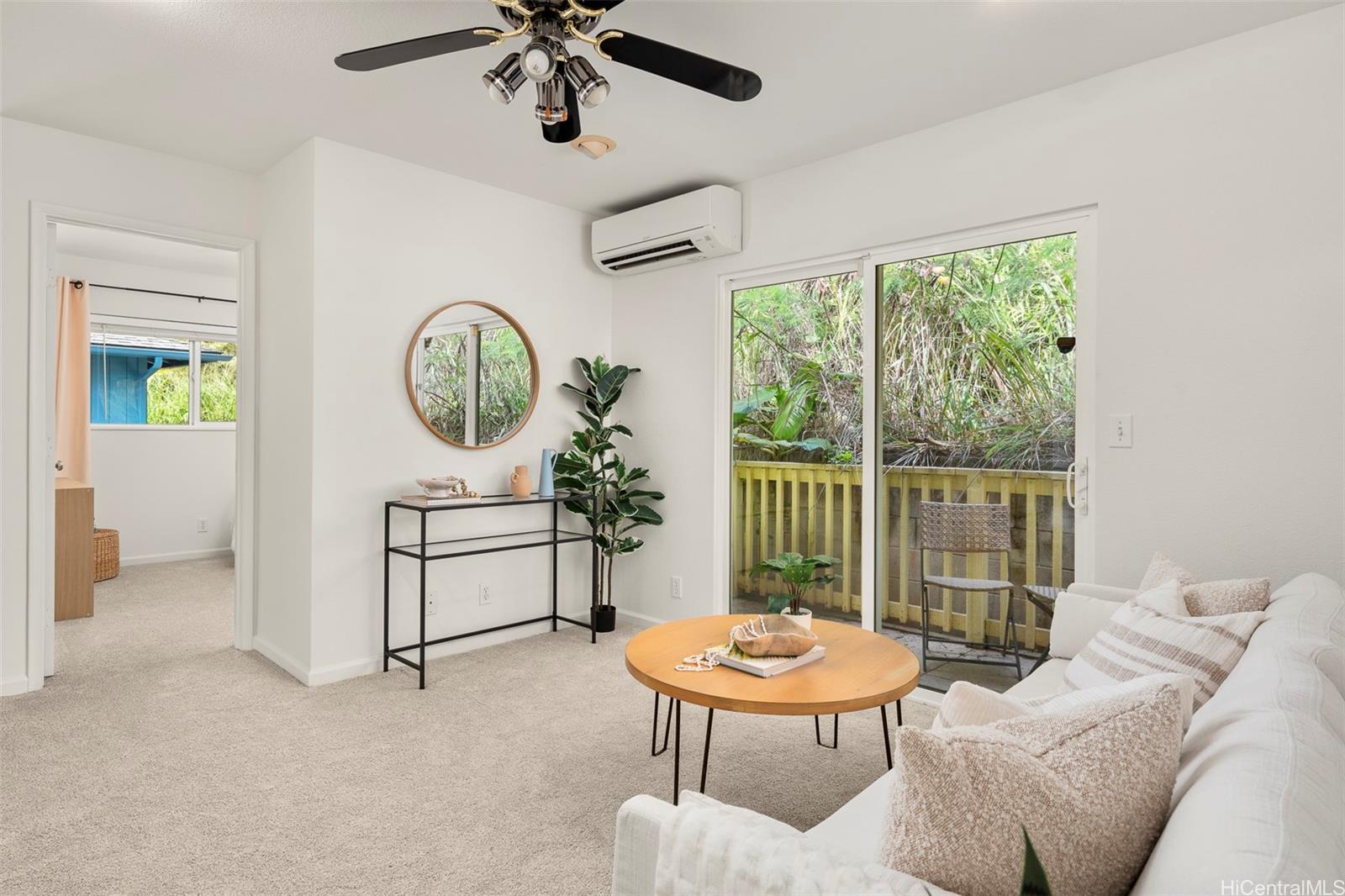 2266  Auhuhu Street Pacific Palisades, PearlCity home - photo 11 of 23