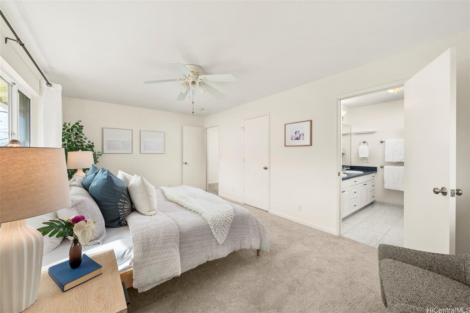 2266  Auhuhu Street Pacific Palisades, PearlCity home - photo 17 of 21