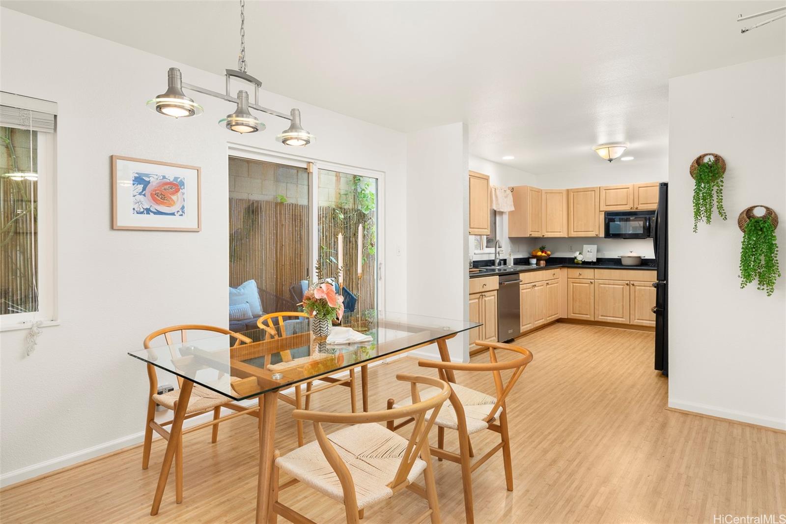 2266  Auhuhu Street Pacific Palisades, PearlCity home - photo 4 of 21