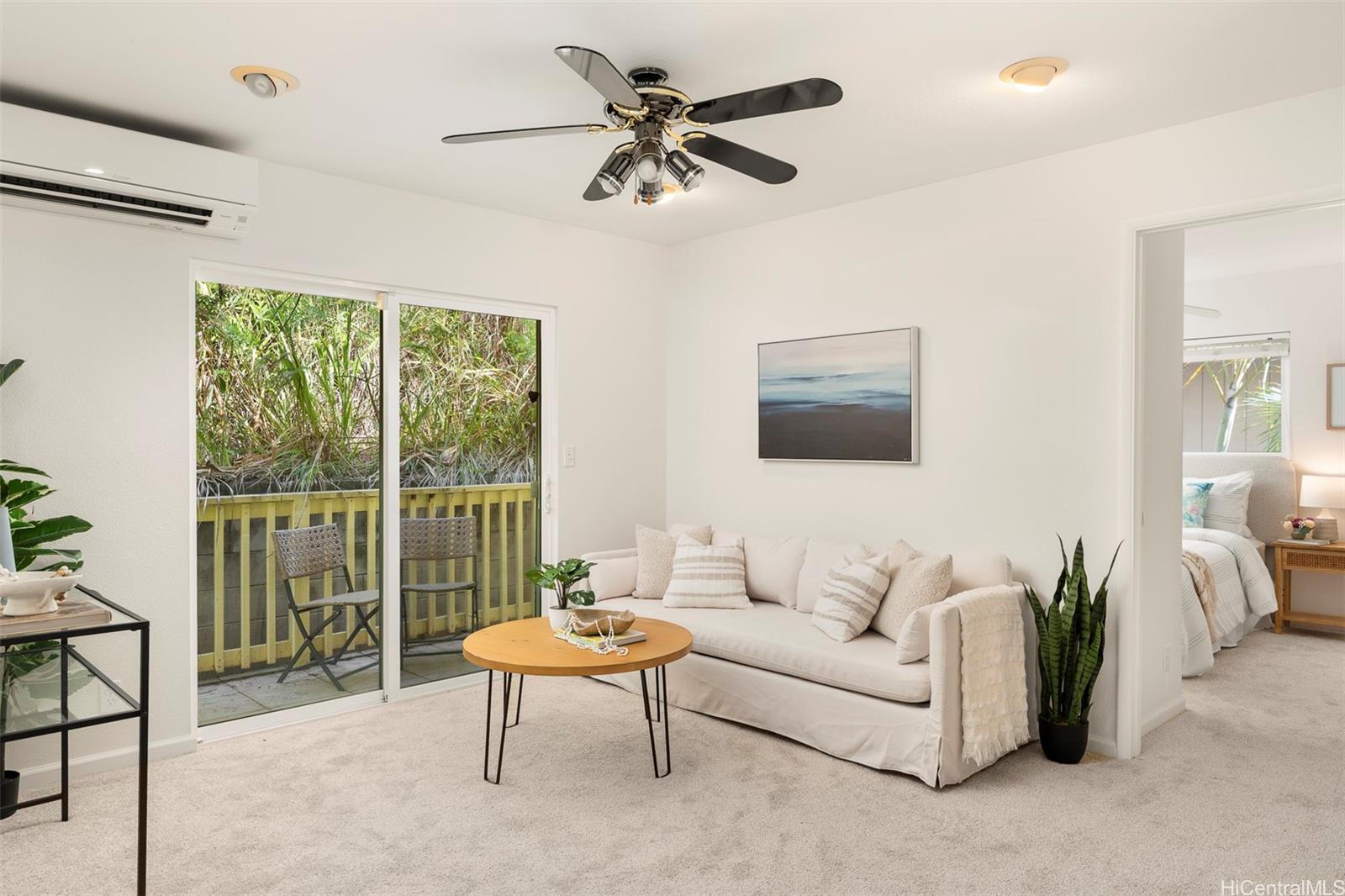 2266  Auhuhu Street Pacific Palisades, PearlCity home - photo 9 of 21