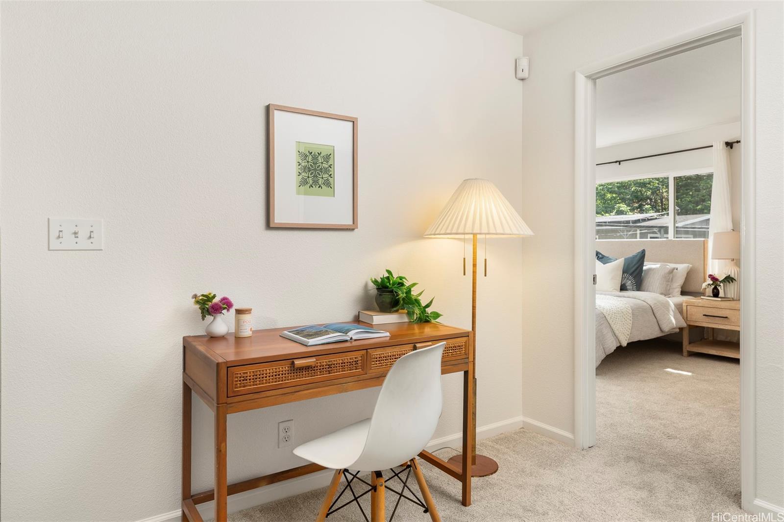 2266  Auhuhu Street Pacific Palisades, PearlCity home - photo 10 of 21