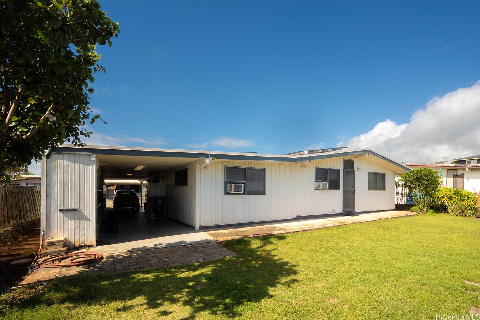 2269  Akeukeu Street Pacific Palisades, PearlCity home - photo 14 of 16