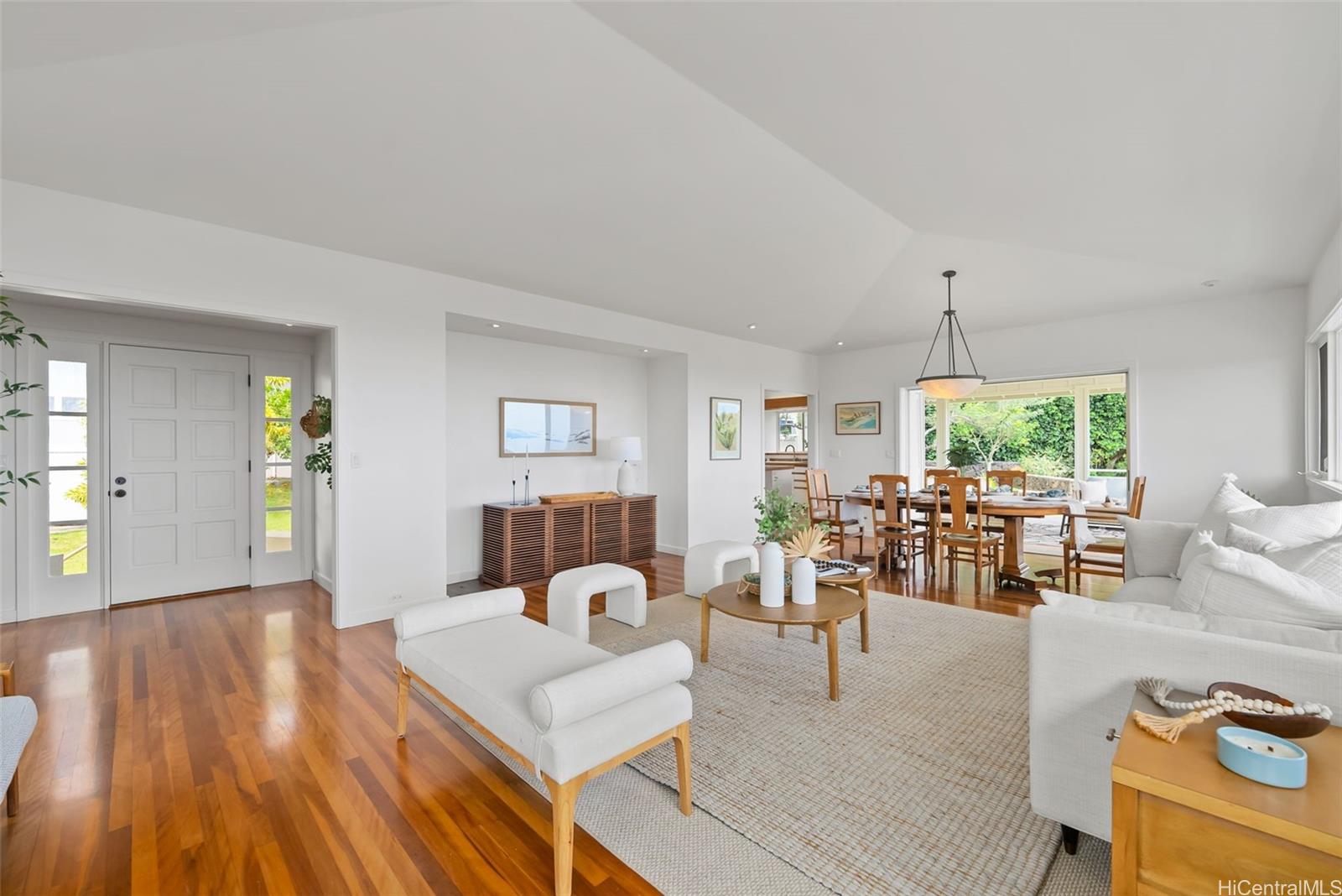 2277  Halakau Street Waialae Iki, Diamond Head home - photo 16 of 25