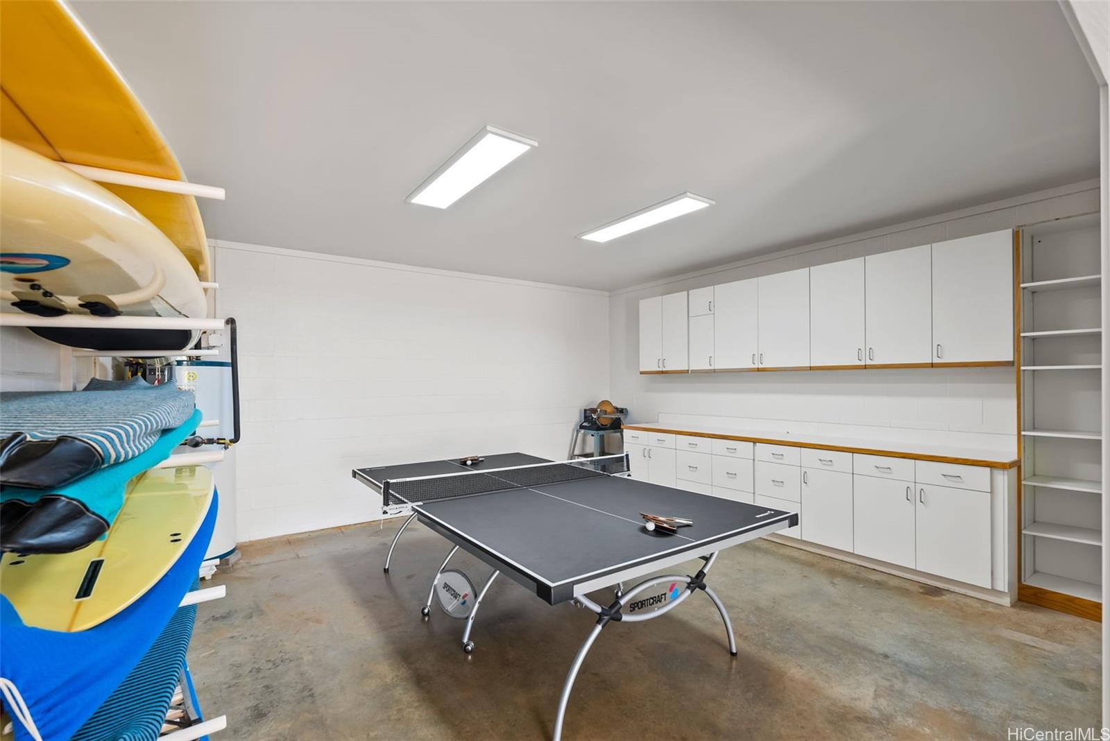 2277  Halakau Street Waialae Iki, Diamond Head home - photo 24 of 25