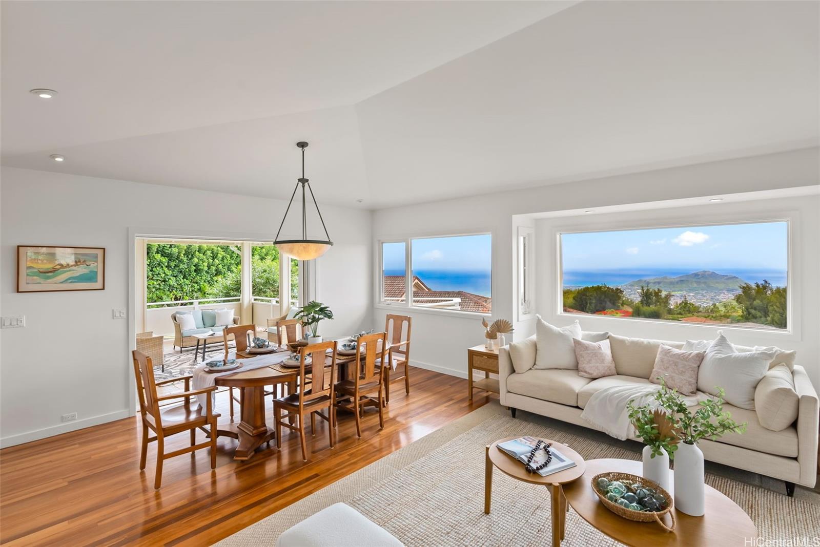 2277  Halakau Street Waialae Iki, Diamond Head home - photo 6 of 25