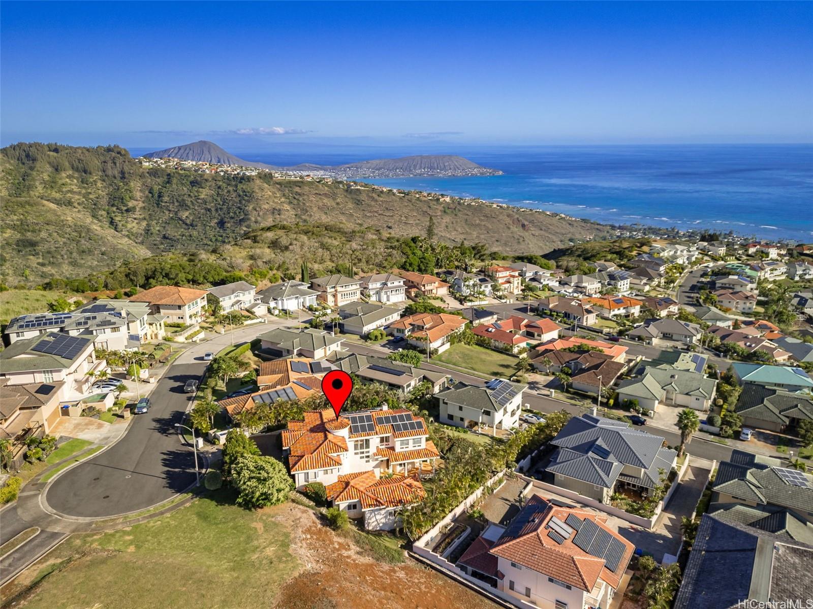 2278  Okoa Street Waialae Iki, Diamond Head home - photo 2 of 25