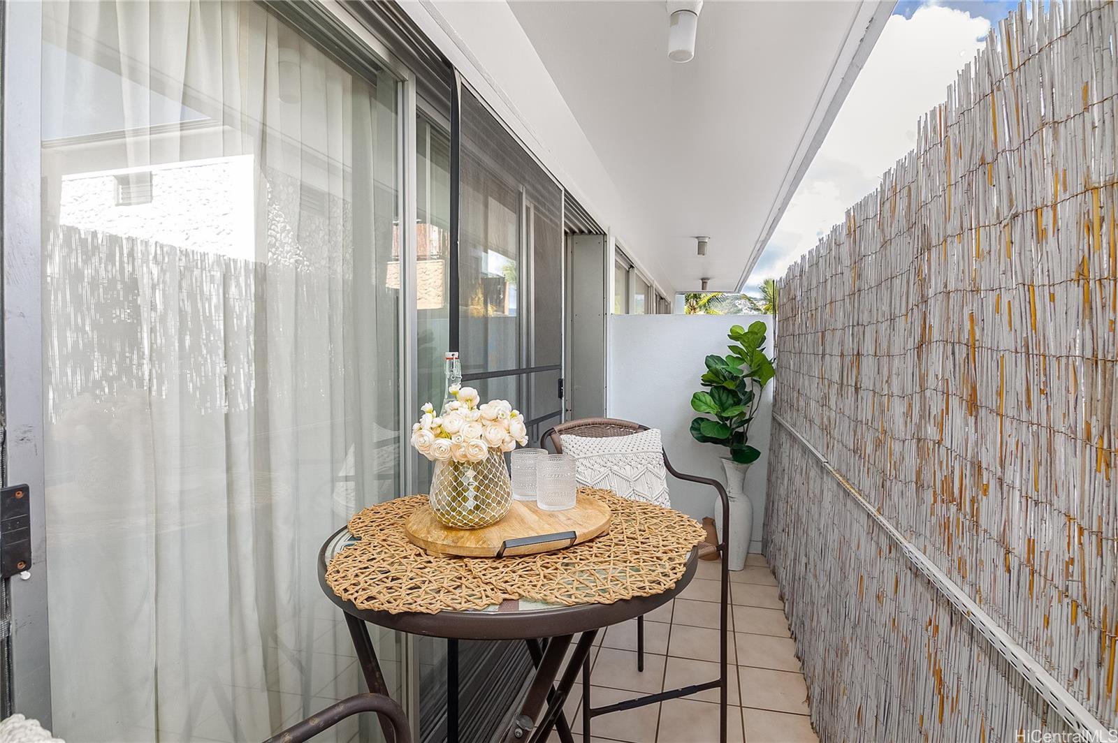 Blvd Tower condo # 303, Honolulu, Hawaii - photo 22 of 25