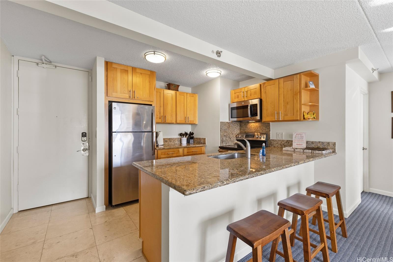 Waikiki Sunset condo # 1004 (NUC), Honolulu, Hawaii - photo 13 of 25