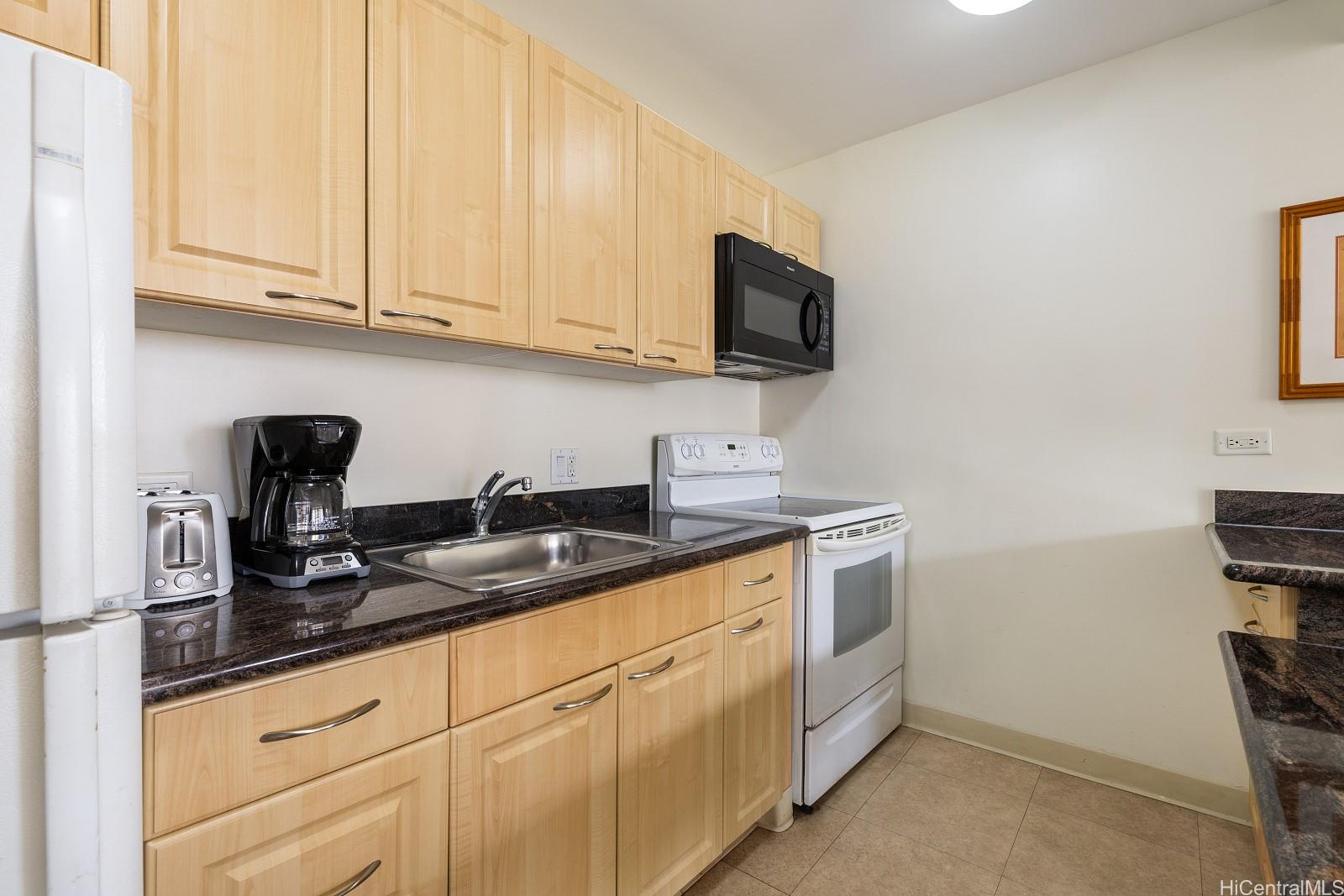 Waikiki Sunset condo # 1210 (NUC), Honolulu, Hawaii - photo 9 of 25