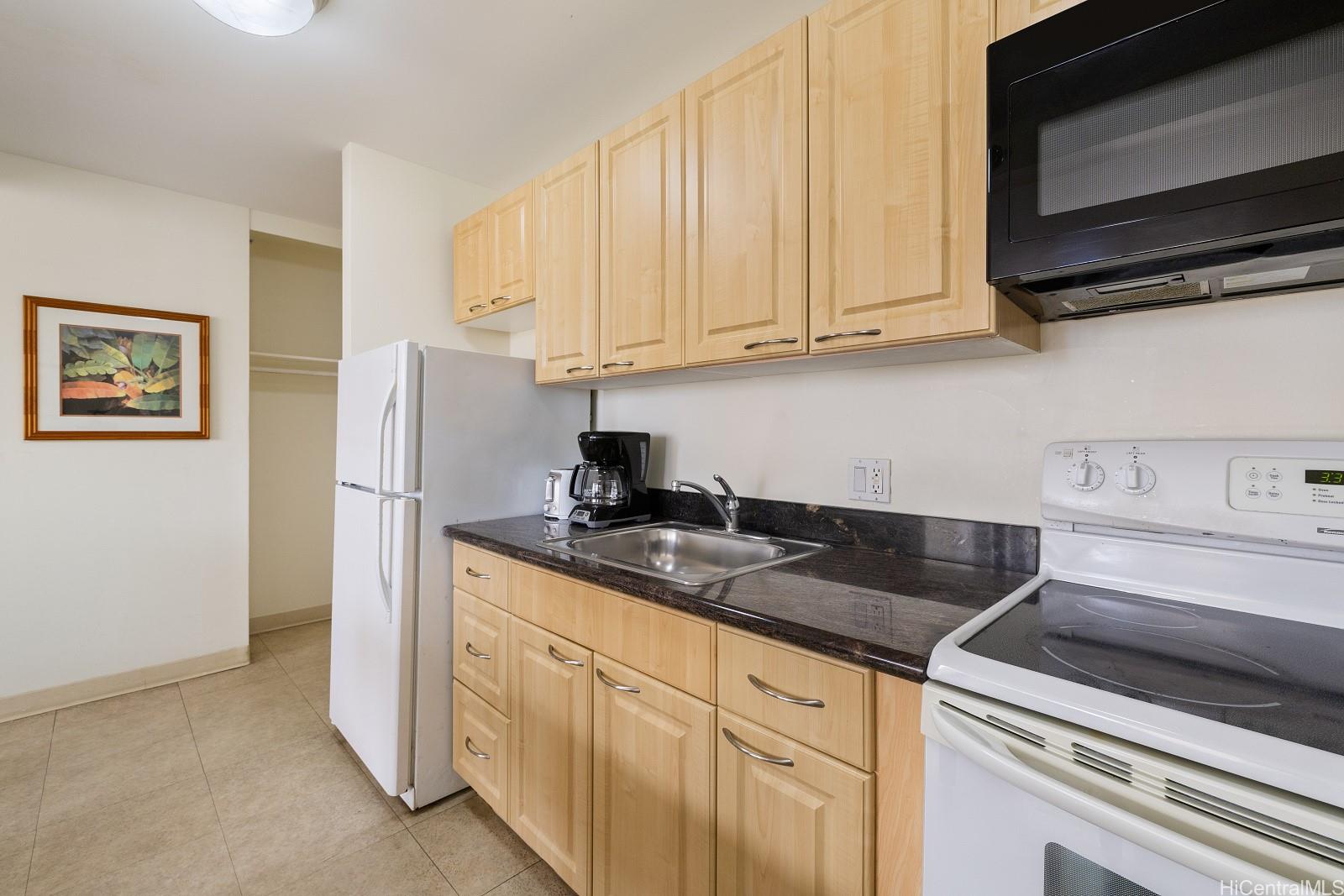 Waikiki Sunset condo # 1210 (NUC), Honolulu, Hawaii - photo 10 of 25