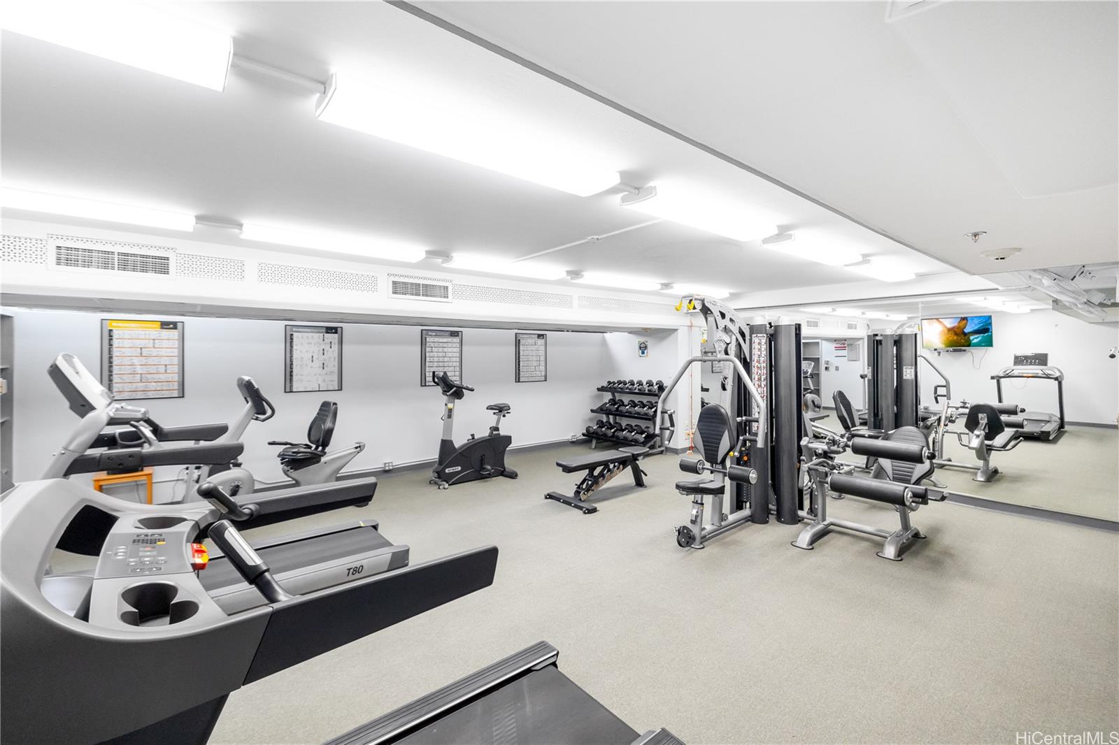 Waikiki Sunset condo # 1501, Honolulu, Hawaii - photo 11 of 17