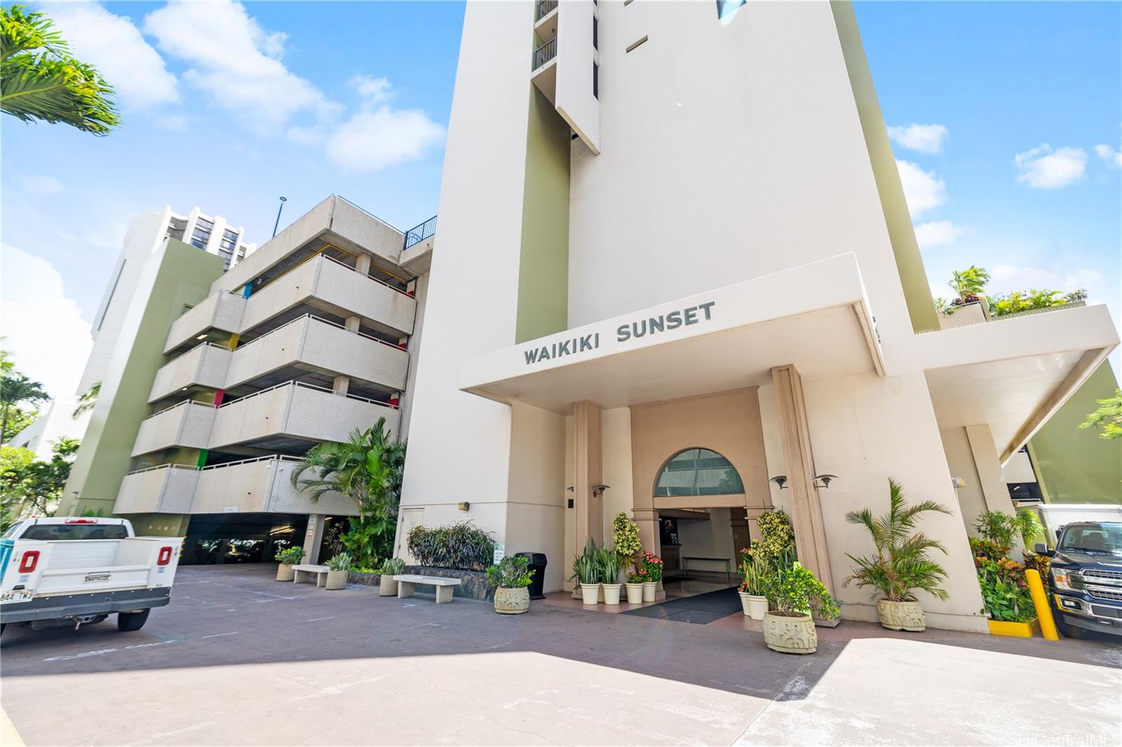 Waikiki Sunset condo # 1501, Honolulu, Hawaii - photo 13 of 17