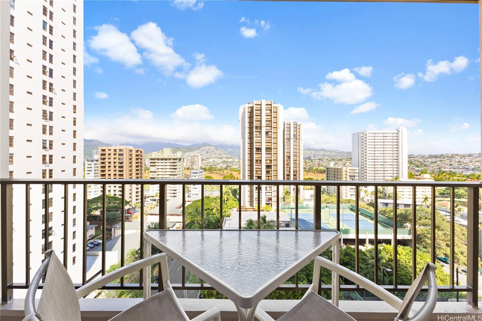 Waikiki Sunset condo # 1501, Honolulu, Hawaii - photo 5 of 17