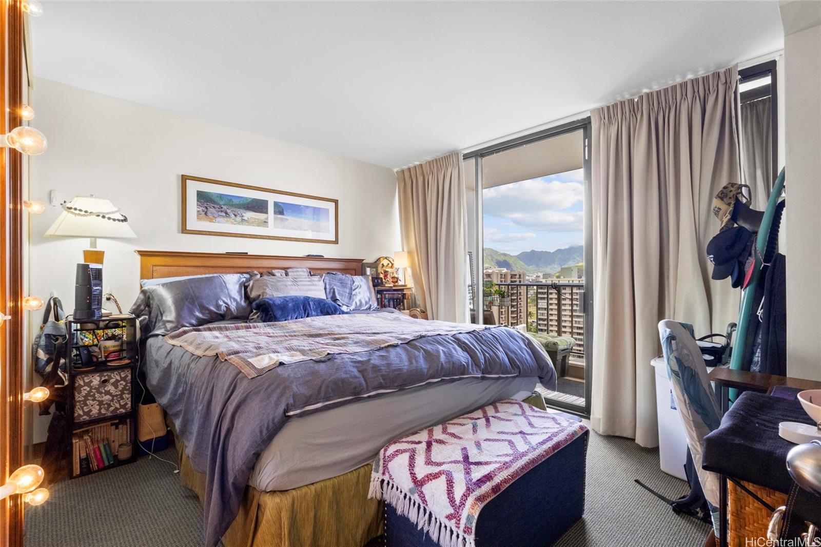 Waikiki Sunset condo # 1705, Honolulu, Hawaii - photo 11 of 21