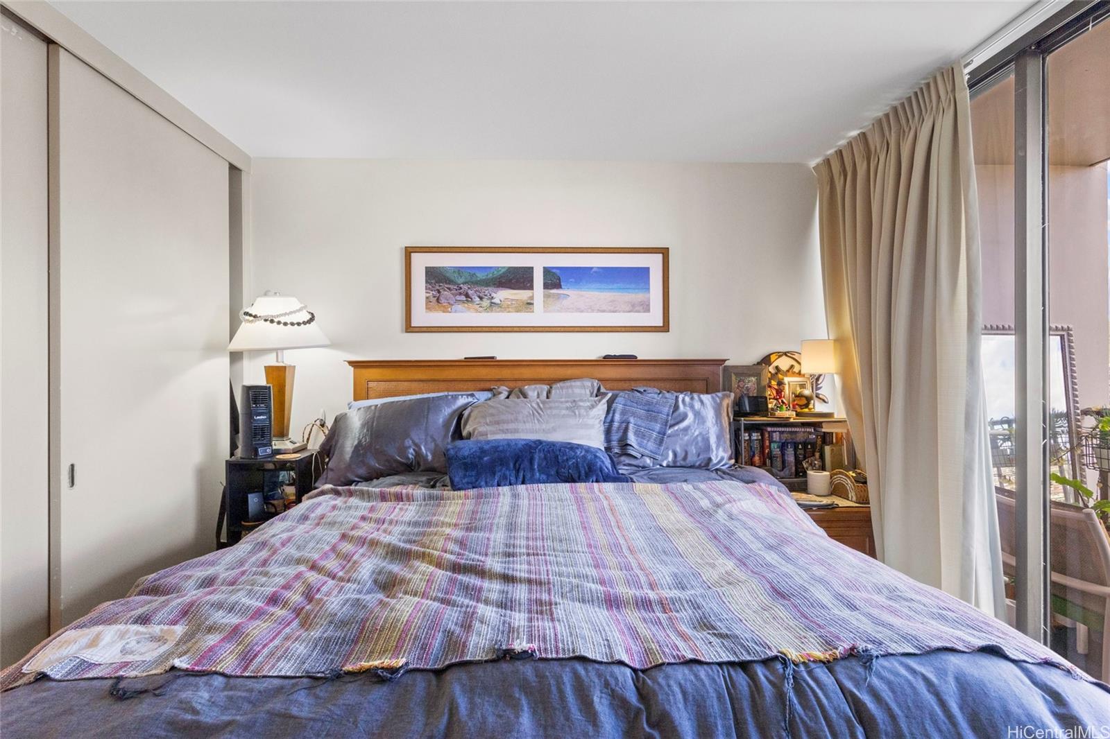 Waikiki Sunset condo # 1705, Honolulu, Hawaii - photo 12 of 21