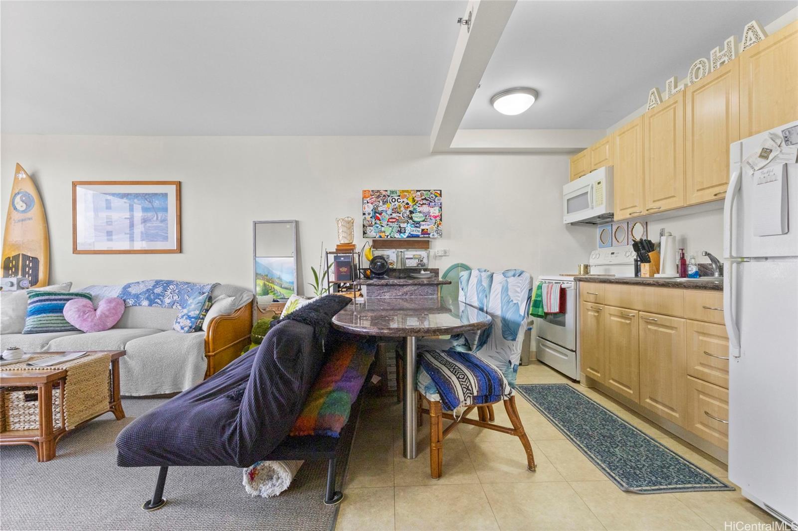 Waikiki Sunset condo # 1705, Honolulu, Hawaii - photo 5 of 21