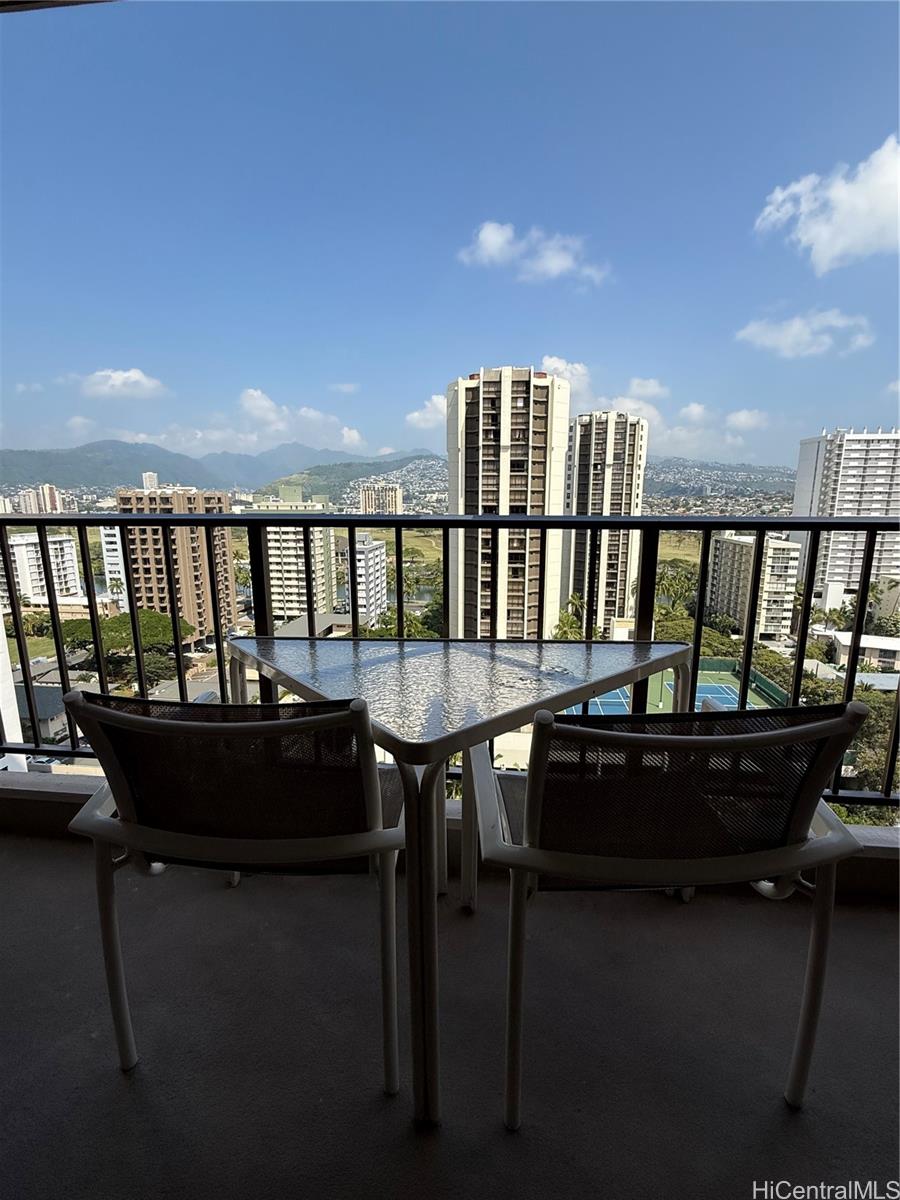 Waikiki Sunset condo # 1803, Honolulu, Hawaii - photo 8 of 11