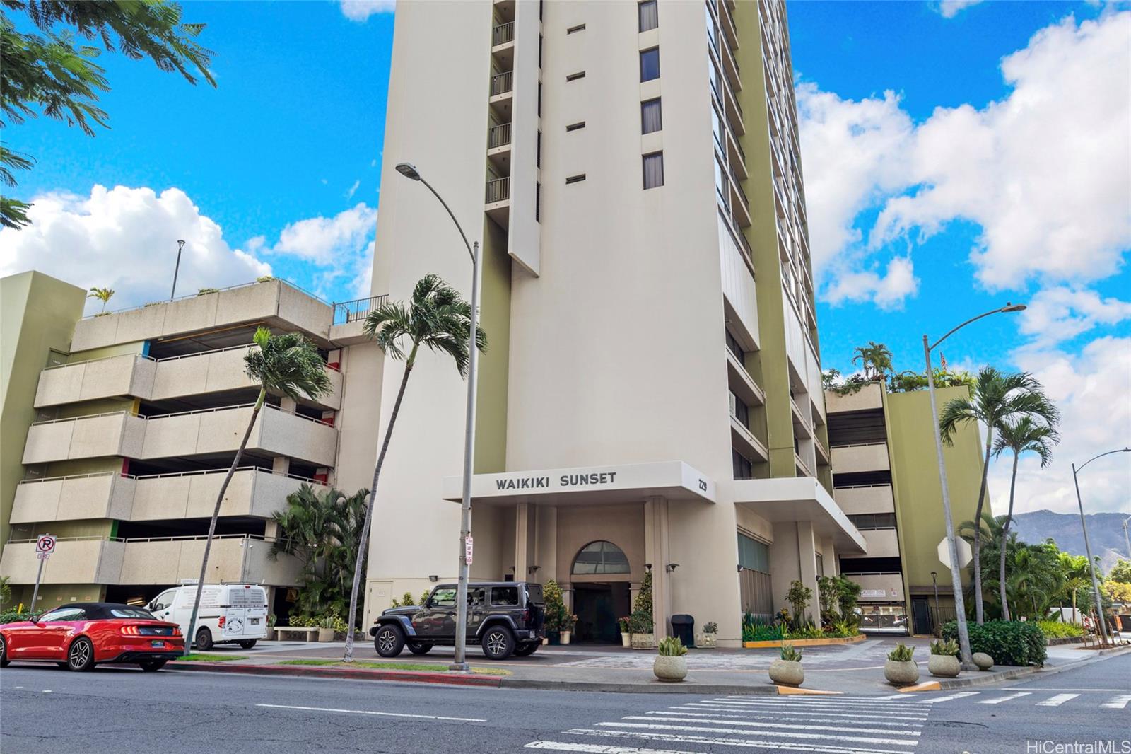 Waikiki Sunset condo # 1811, Honolulu, Hawaii - photo 21 of 25