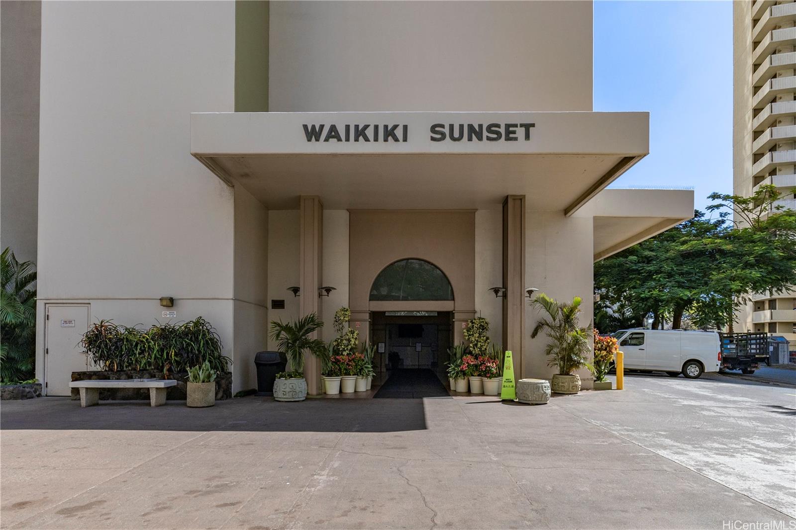 Waikiki Sunset condo # 1906, Honolulu, Hawaii - photo 9 of 9