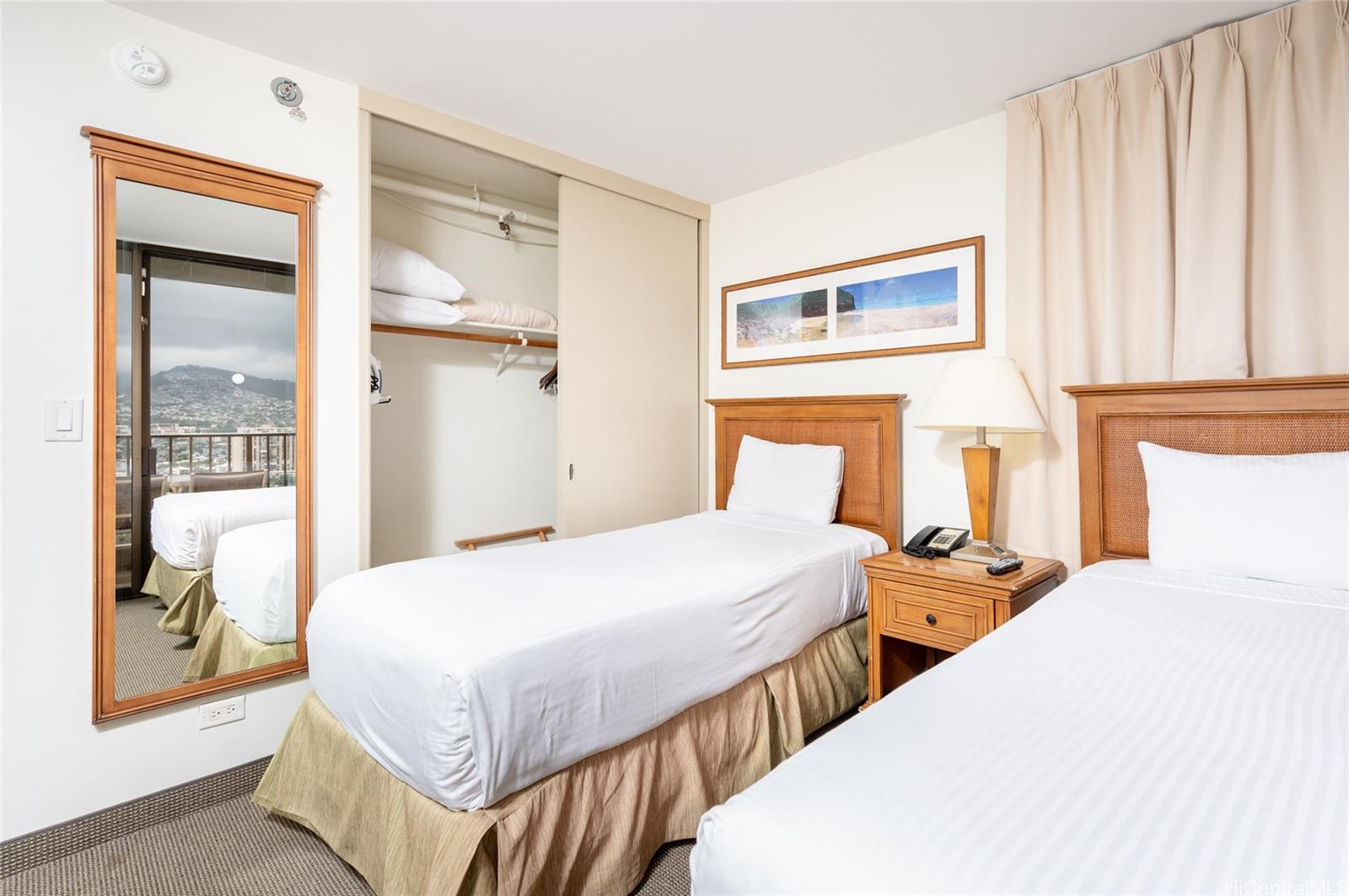 Waikiki Sunset condo # 2901(NUC), Honolulu, Hawaii - photo 9 of 22