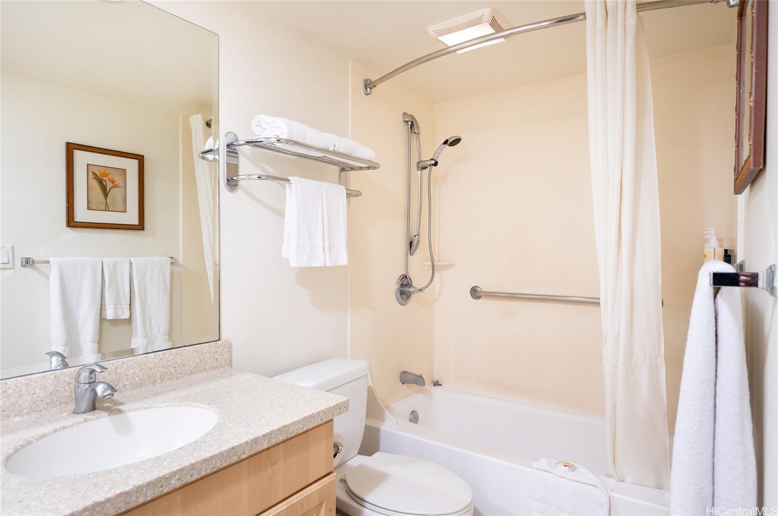 Waikiki Sunset condo # 2901(NUC), Honolulu, Hawaii - photo 10 of 22