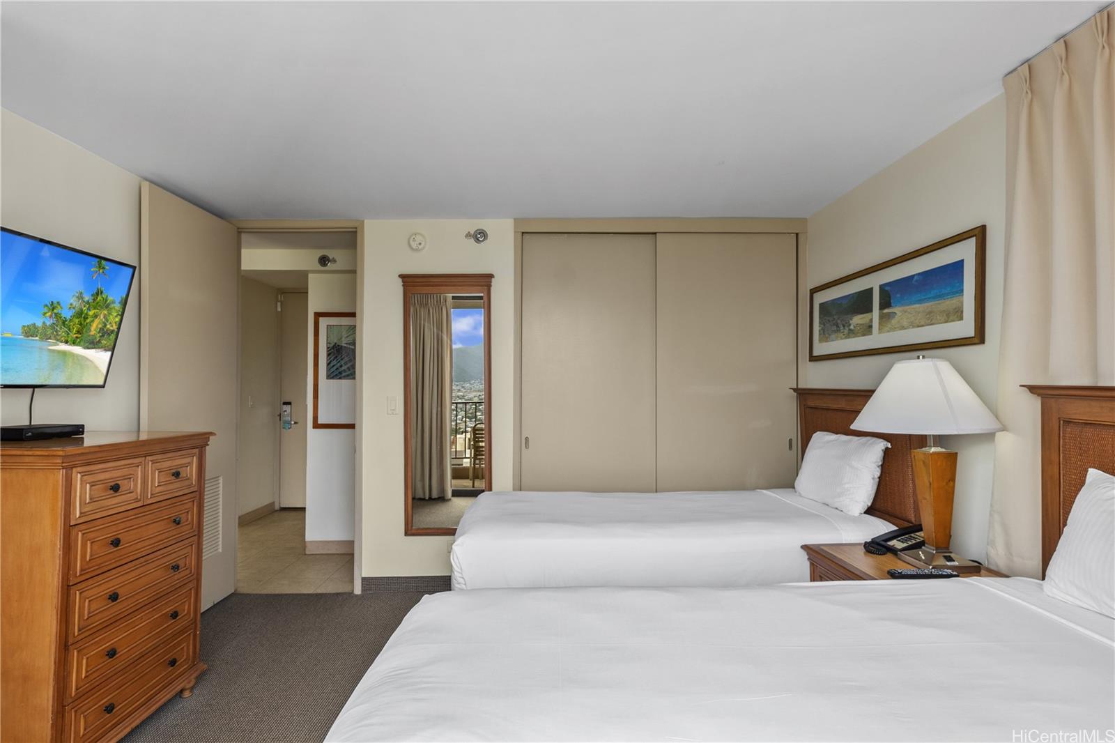 Waikiki Sunset condo # 3101, Honolulu, Hawaii - photo 11 of 19