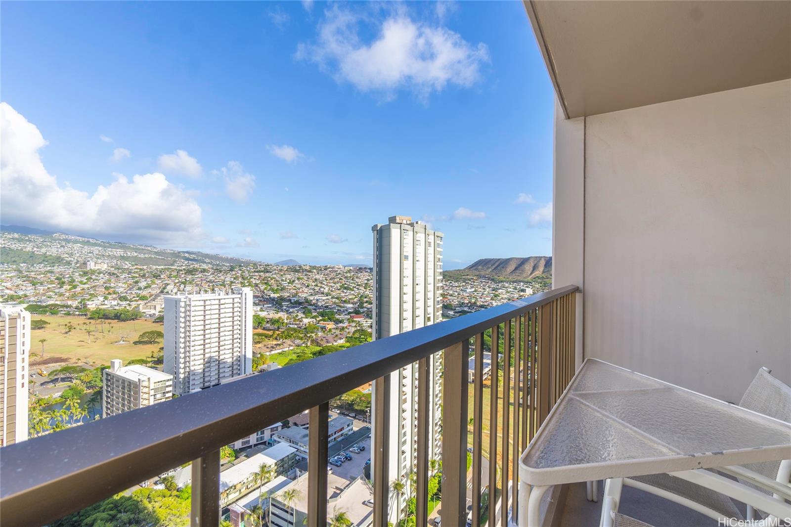 Waikiki Sunset condo # 3203, Honolulu, Hawaii - photo 16 of 25