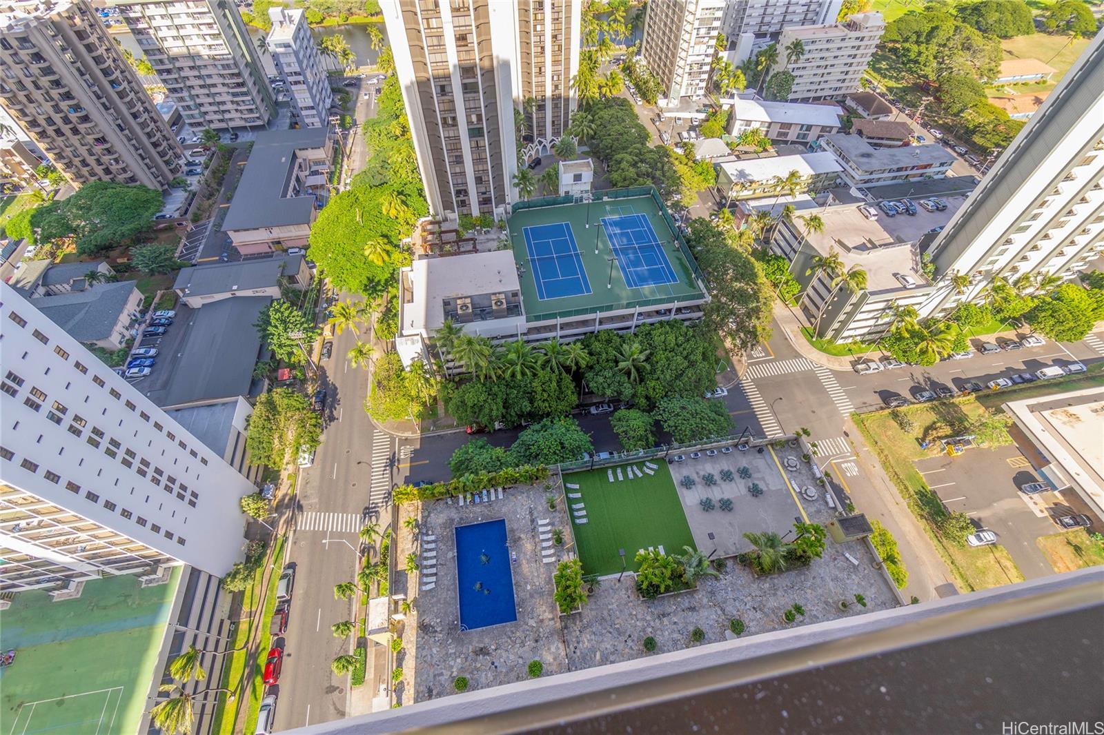 Waikiki Sunset condo # 3203, Honolulu, Hawaii - photo 17 of 25