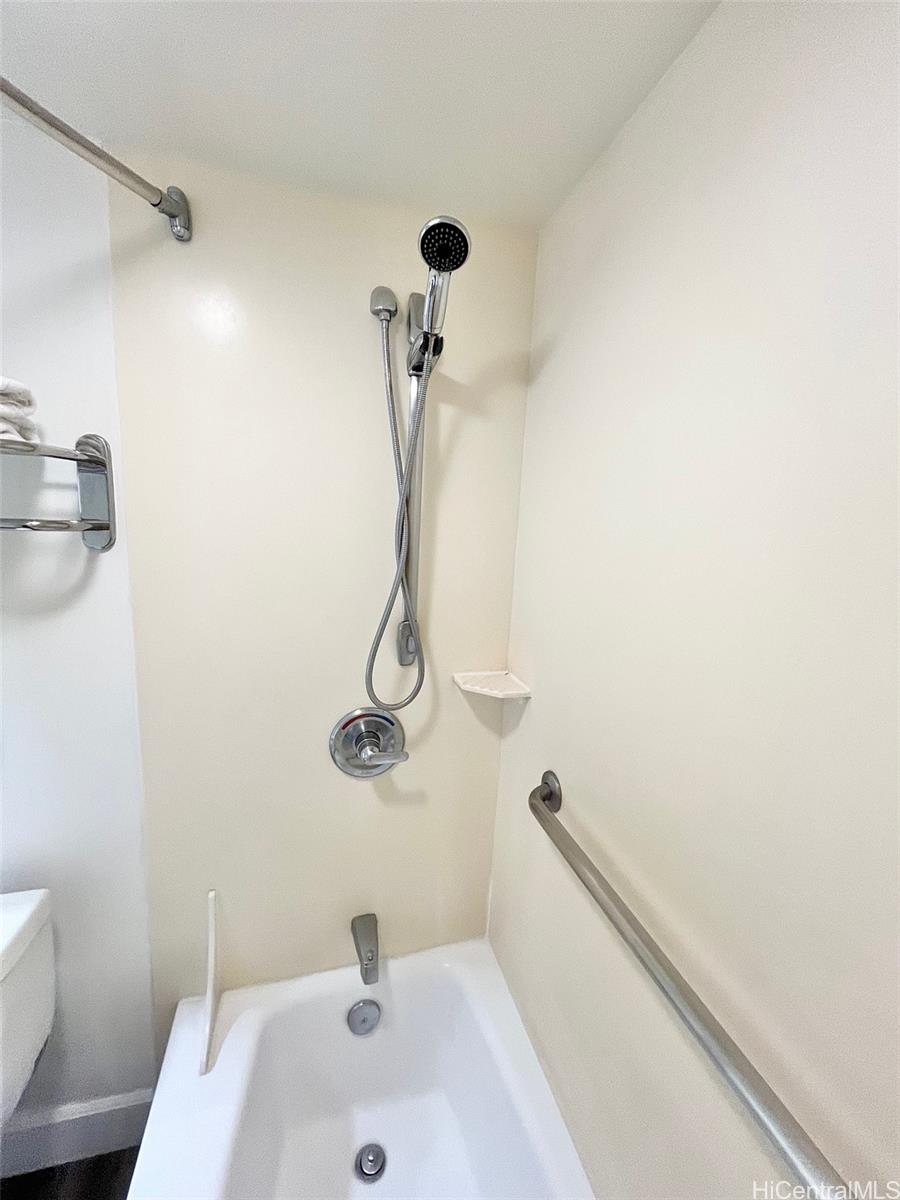 Waikiki Sunset condo # 3301 (NUC), Honolulu, Hawaii - photo 12 of 14