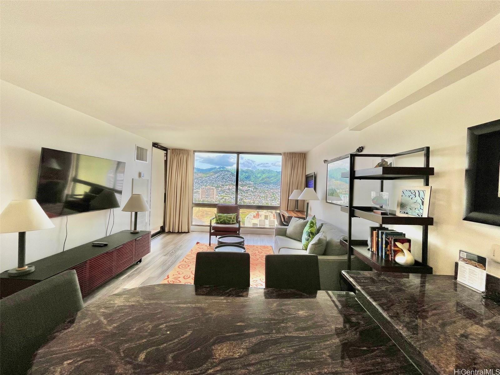 Waikiki Sunset condo # 3301 (NUC), Honolulu, Hawaii - photo 6 of 14