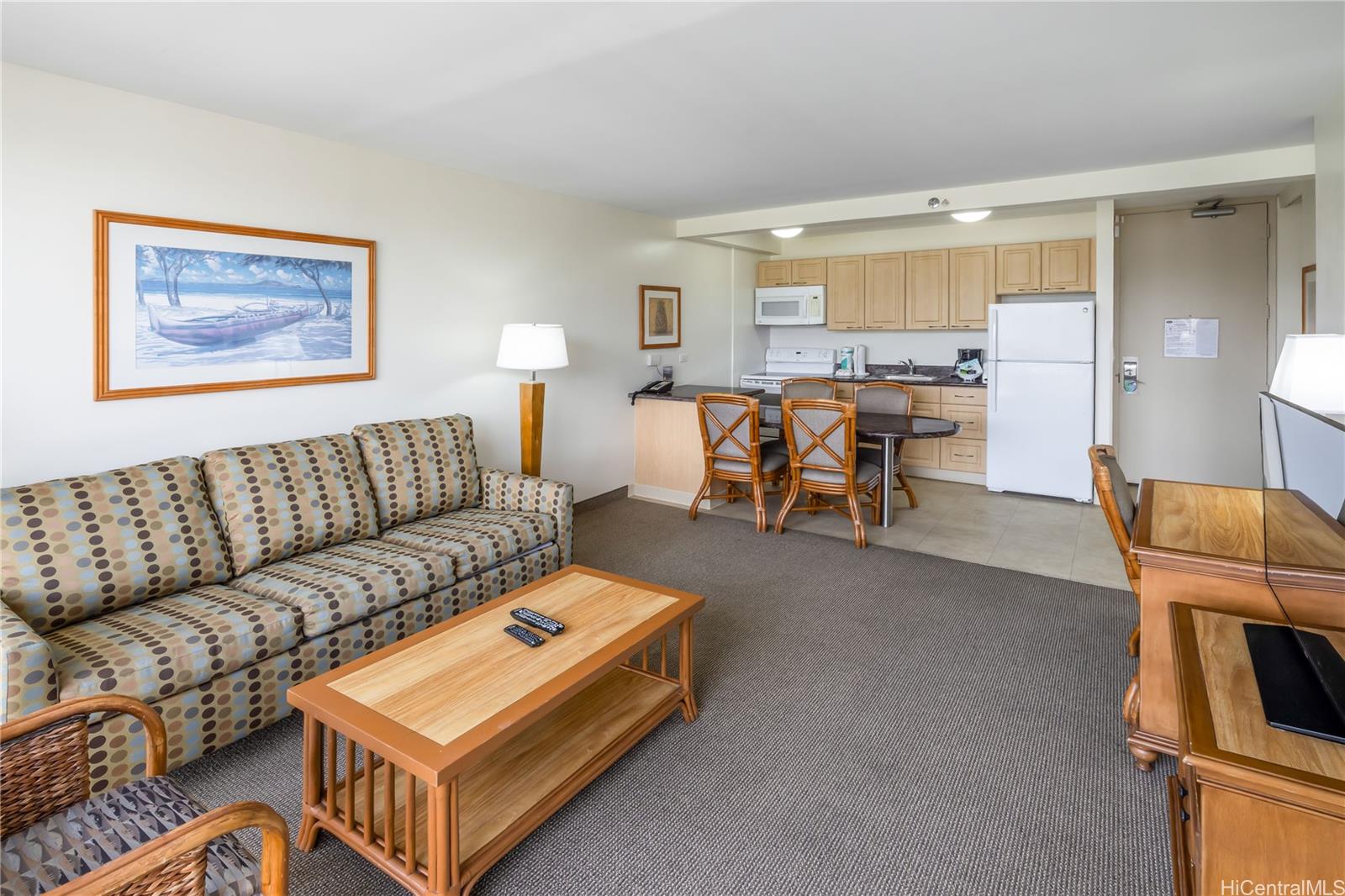 Waikiki Sunset condo # 3705 (NUC), Honolulu, Hawaii - photo 4 of 13