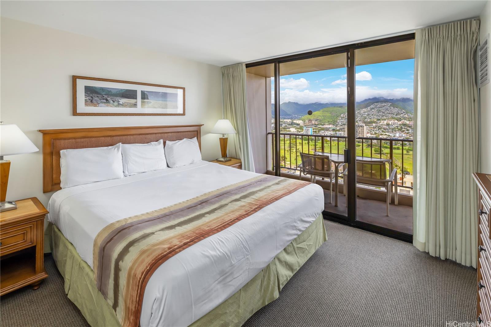 Waikiki Sunset condo # 3705 (NUC), Honolulu, Hawaii - photo 6 of 13