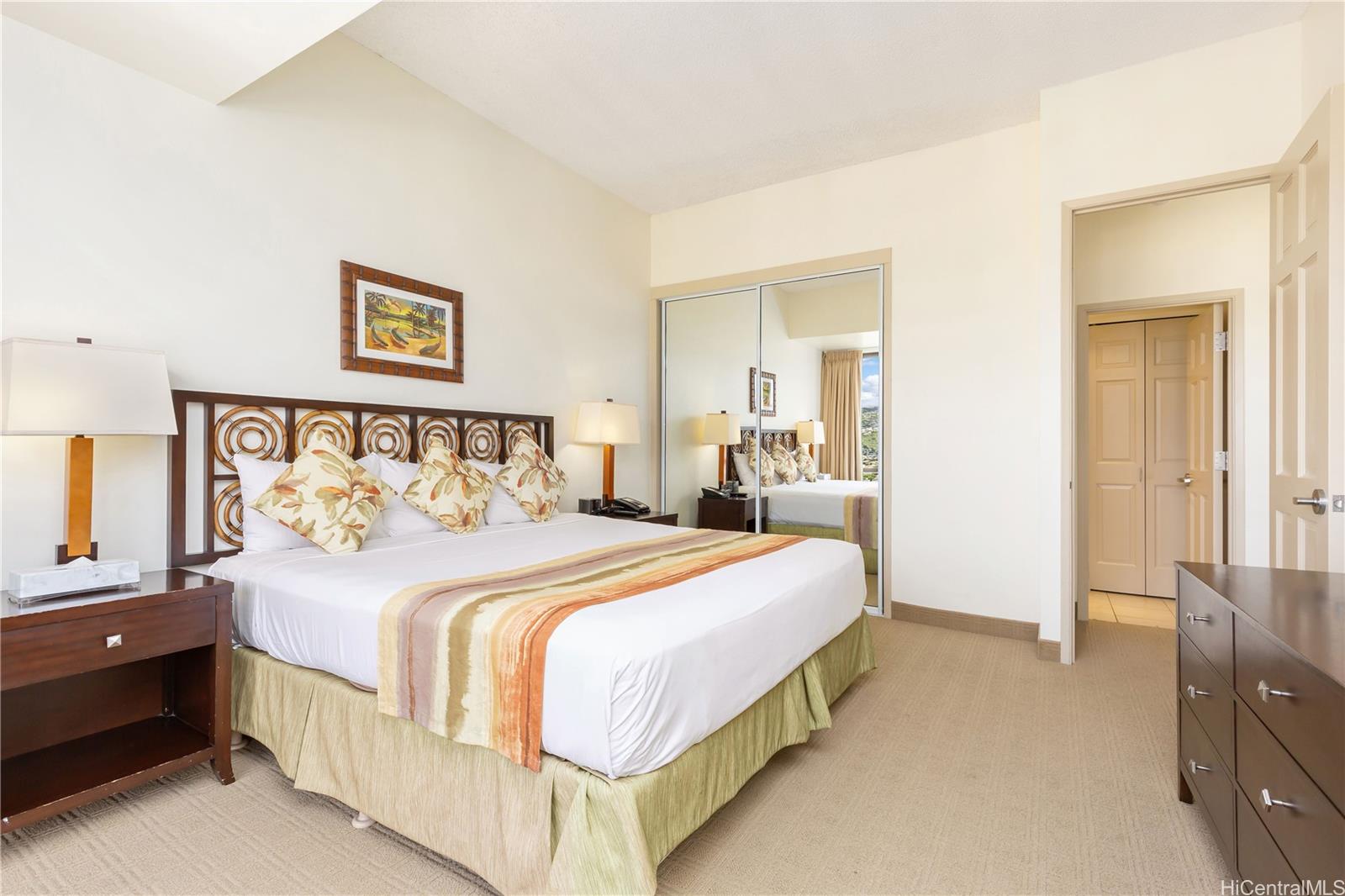 Waikiki Sunset condo # 3801, Honolulu, Hawaii - photo 18 of 25